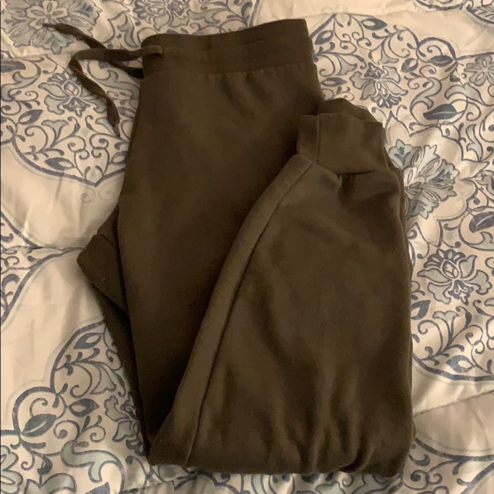 Charlotte RusseJoggers with pockets